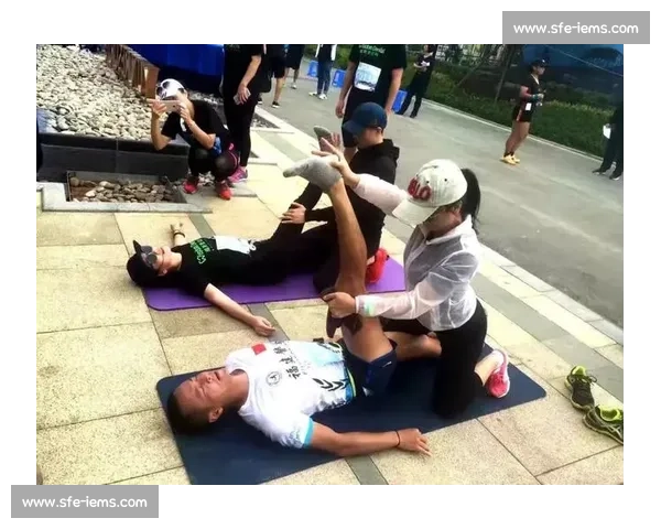 围绕正赛核心探讨赛事亮点解析竞技精神与团队合作力量